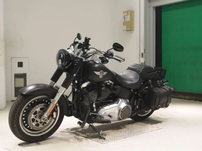 Harley-Davidson HARLEY FLSTFB1580