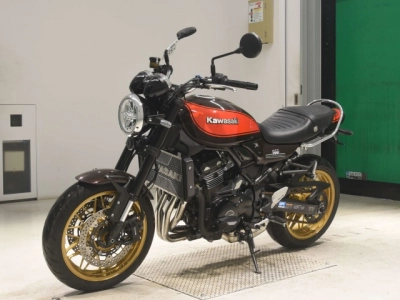 Kawasaki Z900RS
