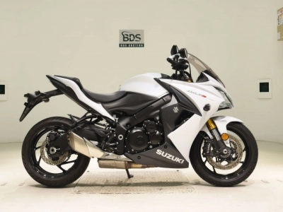 Suzuki GSX-S1000F