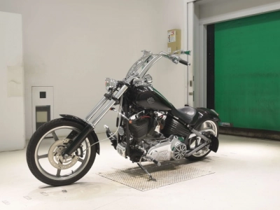 Harley-Davidson HARLEY FXCW1580
