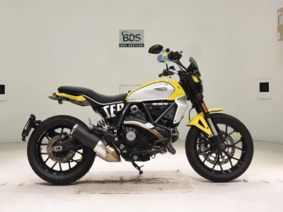 Ducati  DUCATI  SCRAMBLER  ICON 
