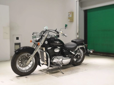Suzuki INTRUDER 400 CLASSIC