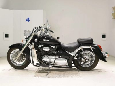 Suzuki INTRUDER 400 CLASSIC