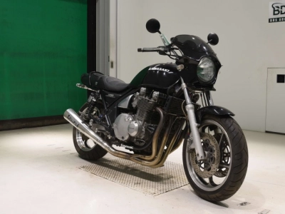 Kawasaki ZEPHYR1100