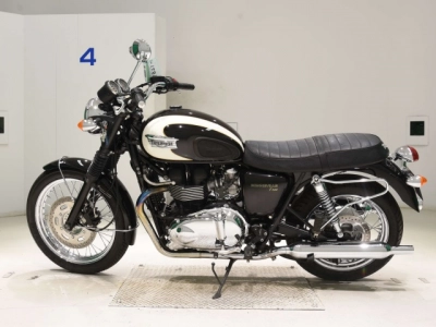 Triumph TRIUMPH BONNEVILLE T100