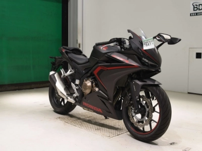 Honda CBR400R-2