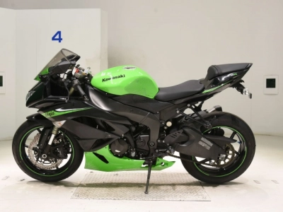 Kawasaki ZX-6R