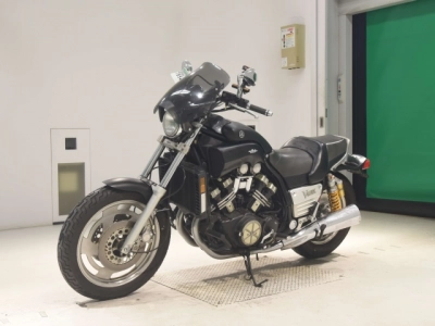 Yamaha V-MAX