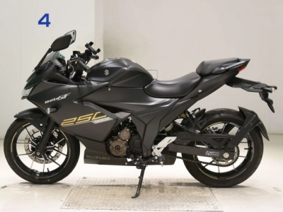 Suzuki JIKUSA-250SF