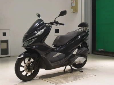 Honda PCX125-3