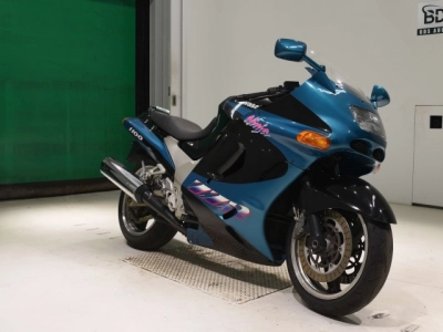 Kawasaki ZZR1100