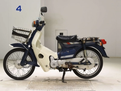 Honda C90