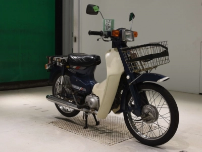 Honda C90