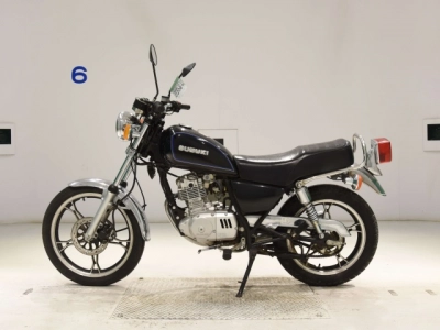 Suzuki GN125H