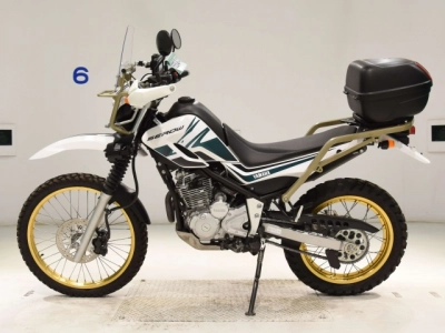 Yamaha SEROW 250-2