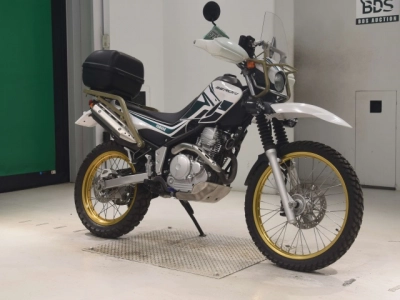 Yamaha SEROW 250-2