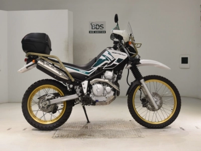 Yamaha SEROW 250-2