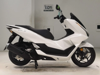 Honda PCX125-4