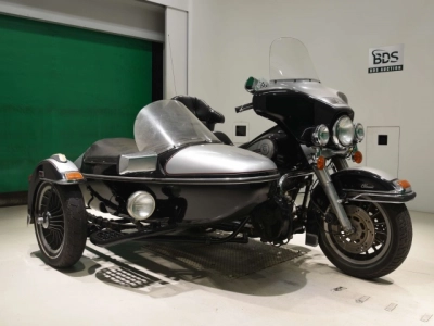 Harley-Davidson HARLEY FLHTC1340 SIDE-CAR