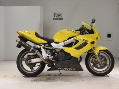 Honda VTR1000F