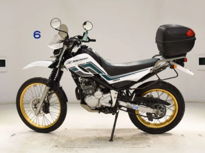 Yamaha SEROW 250-2