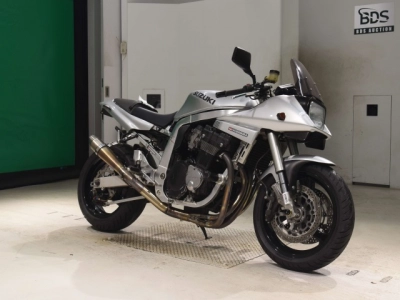 Suzuki GSX-R1100