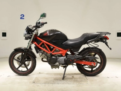 Honda VTR250