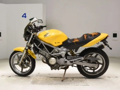 Honda VTR250