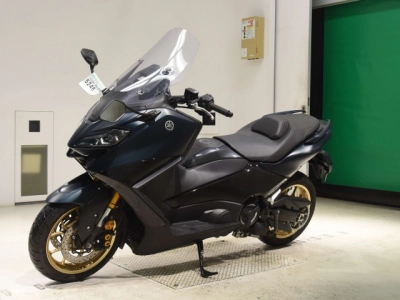 Yamaha T-MAX560T