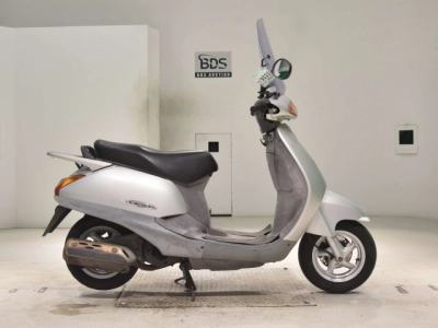 Honda LEAD 100