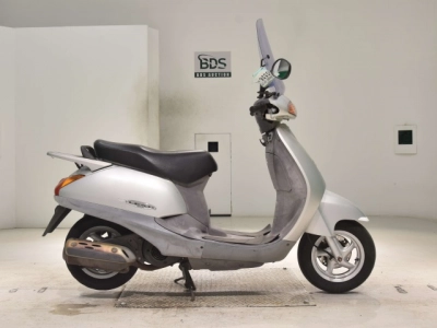 Honda LEAD 100