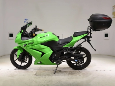 Kawasaki NINJA250R