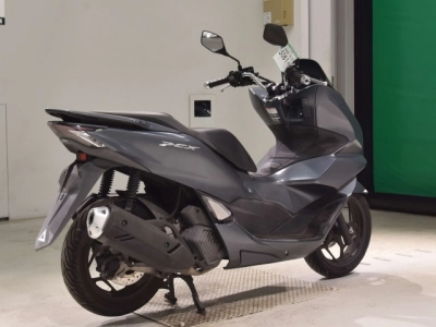 Honda PCX125-4