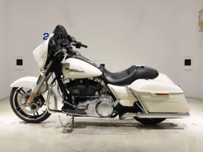 Harley-Davidson  HARLEY FLHXS1690