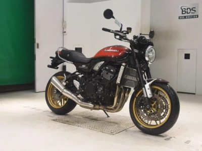 Kawasaki Z900RS