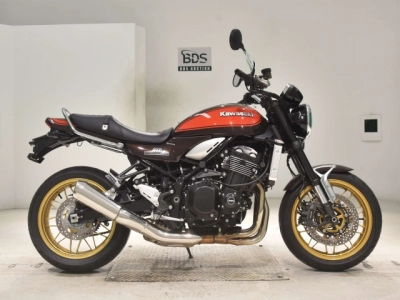 Kawasaki Z900RS