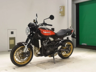 Kawasaki Z900RS