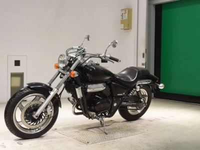Honda MAGNA 250