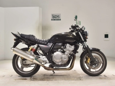 Honda CB400SFV-4
