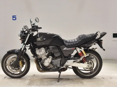 Honda CB400SFV-4