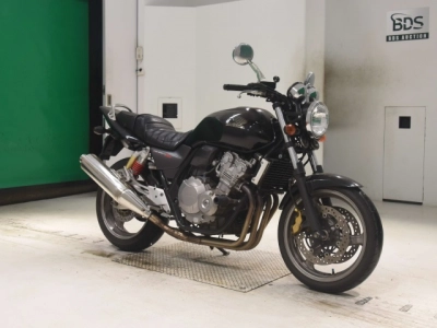Honda CB400SFV-4