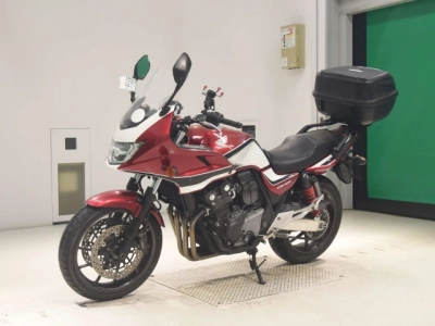Honda CB400SFV-4 BOLDORABS