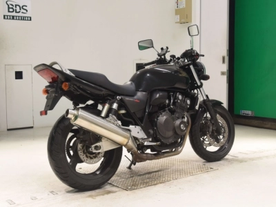 Honda CB400SFV-4