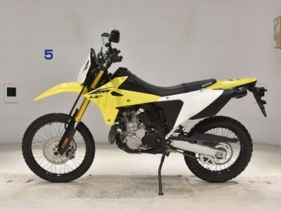 Suzuki DR-Z4S
