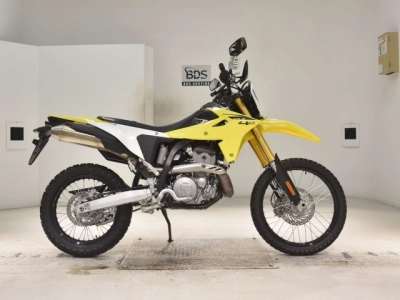Suzuki DR-Z4S