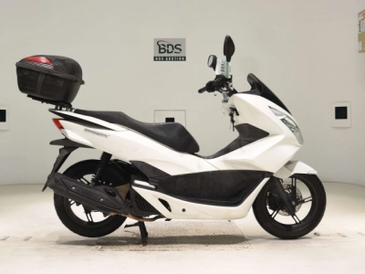 Honda PCX125-2