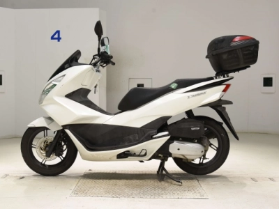 Honda PCX125-2