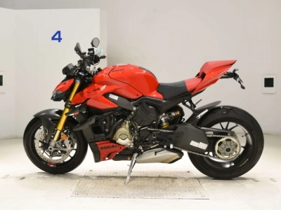 Ducati  DUCATI  STREET  FIGHTER V4S