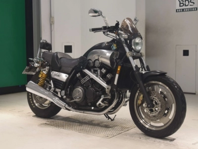 Yamaha V-MAX