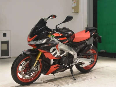 Aprilia  APRILIA  TUONO V4 1100FAKU